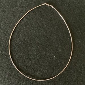 Vintage 925 sterling silver round omega chain.
